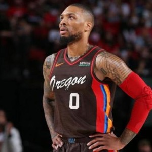 MK体育-新帅搅乱进攻体系？利拉德：相信自己能重回正轨