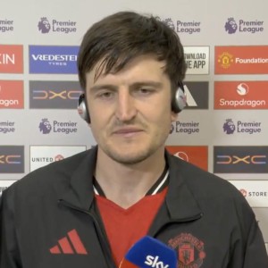 马奎尔：在遇到卡塞米罗之前，我一直觉得自己很擅长头球